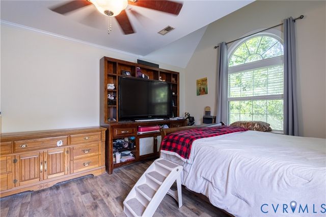 4500 Stoney Creek Ln, Chester, VA 23831
