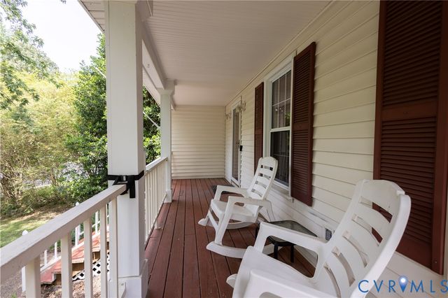 4500 Stoney Creek Ln, Chester, VA 23831