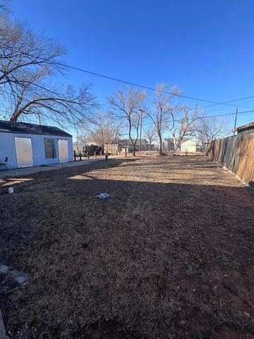 307 E Tulane Street, Lubbock, TX 79403