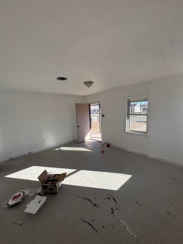 307 E Tulane Street, Lubbock, TX 79403