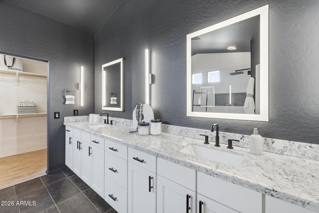 13660 W MONTE VISTA Road, Goodyear, AZ 85395