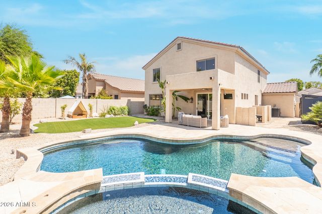 13660 W MONTE VISTA Road, Goodyear, AZ 85395