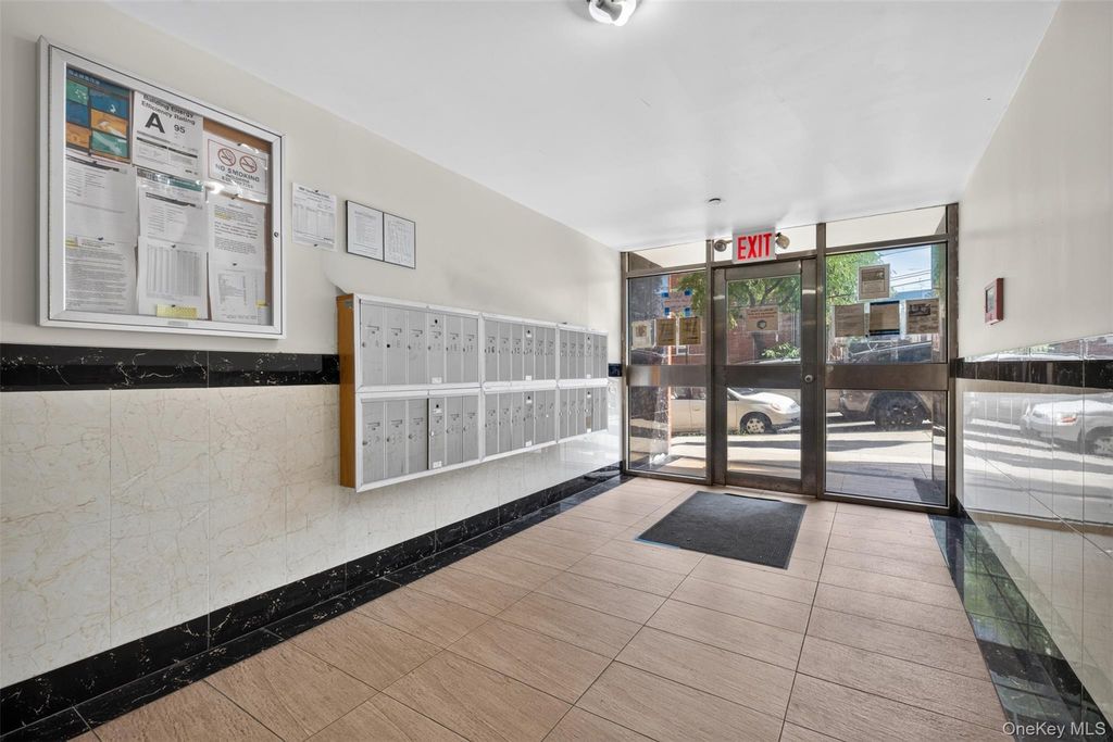 11245 39th Avenue 1E, Corona, NY 11368 — photo 3