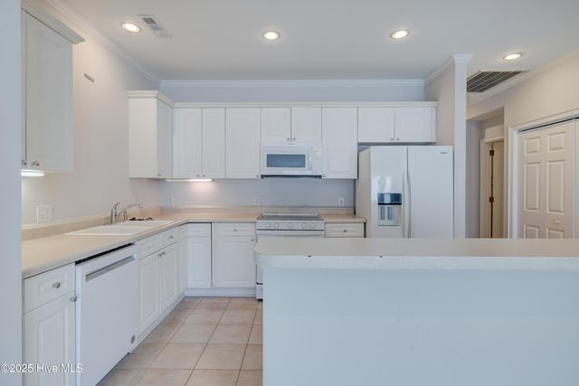 1058 Headwater Cove Lane, Wilmington, NC 28403