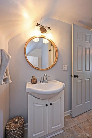 4028 OLeary Avenue, Deer Park, OH 45236