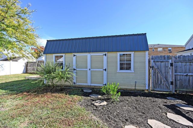 4028 OLeary Avenue, Deer Park, OH 45236