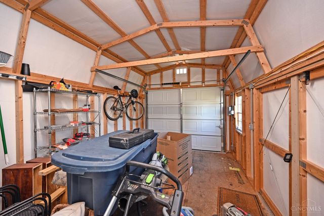 4028 OLeary Avenue, Deer Park, OH 45236