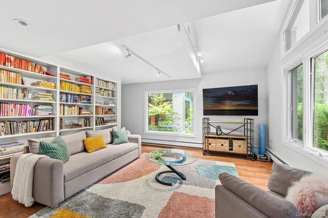 2723 Deerfield Road, Southampton, NY 11963