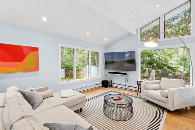 2723 Deerfield Road, Southampton, NY 11963