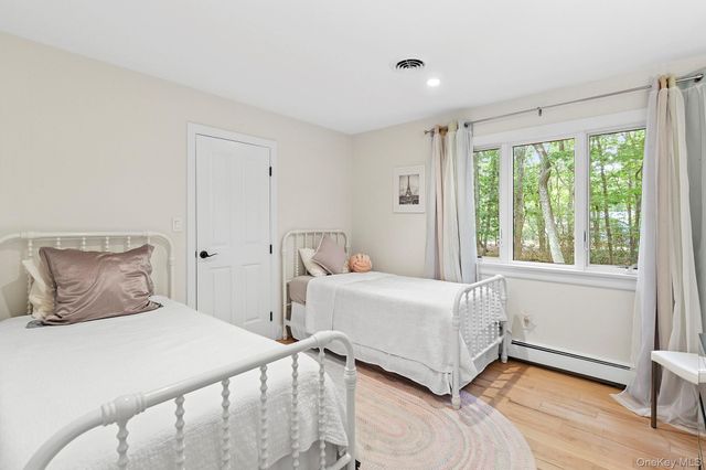 2723 Deerfield Road, Southampton, NY 11963