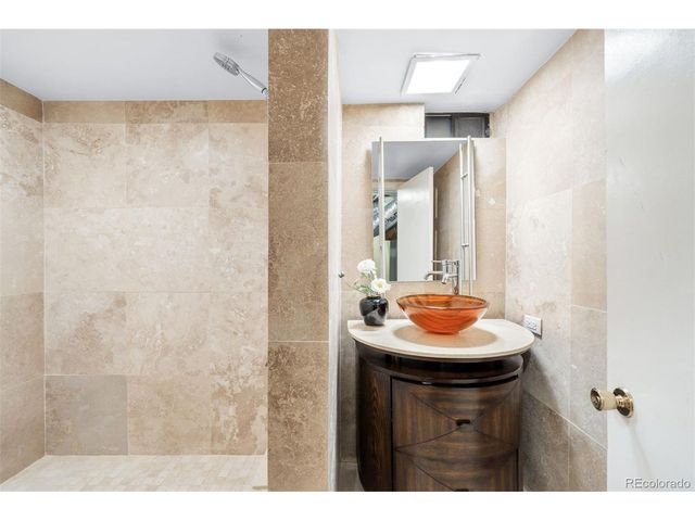 680 Madison St, Denver, CO 80206