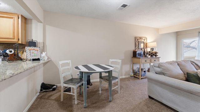 41 Regency Point, Conroe, TX 77356