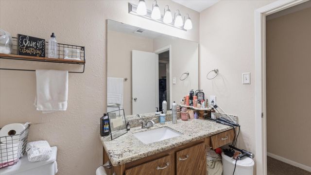 41 Regency Point, Conroe, TX 77356