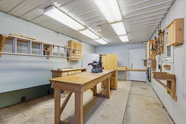 914 NEVILLE AVENUE, Green Bay, WI 54303