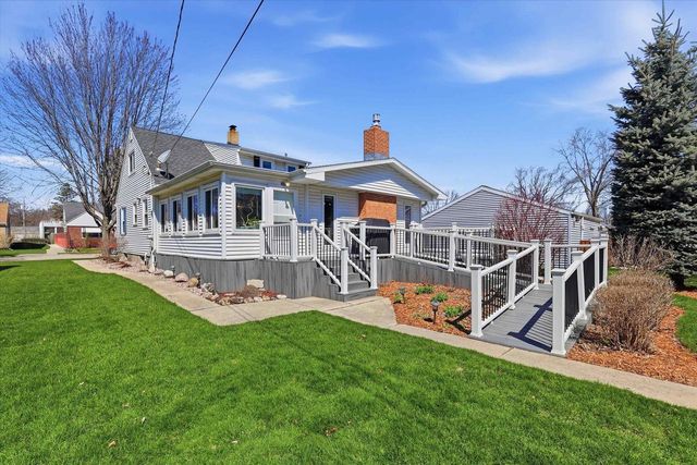 914 NEVILLE AVENUE, Green Bay, WI 54303