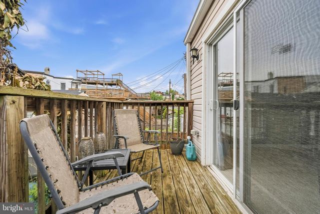 238 S DURHAM ST, Baltimore, MD 21231
