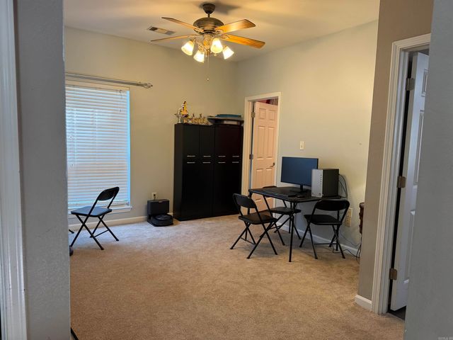 2210 S Fox Trail, Benton, AR 72019