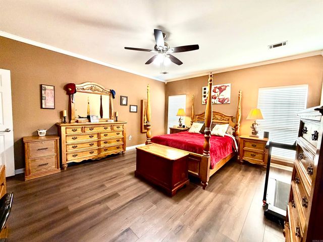 2210 S Fox Trail, Benton, AR 72019