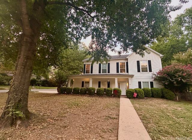 2210 S Fox Trail, Benton, AR 72019