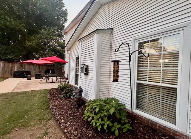 2210 S Fox Trail, Benton, AR 72019