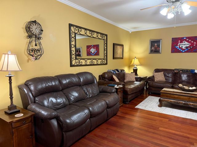 2210 S Fox Trail, Benton, AR 72019