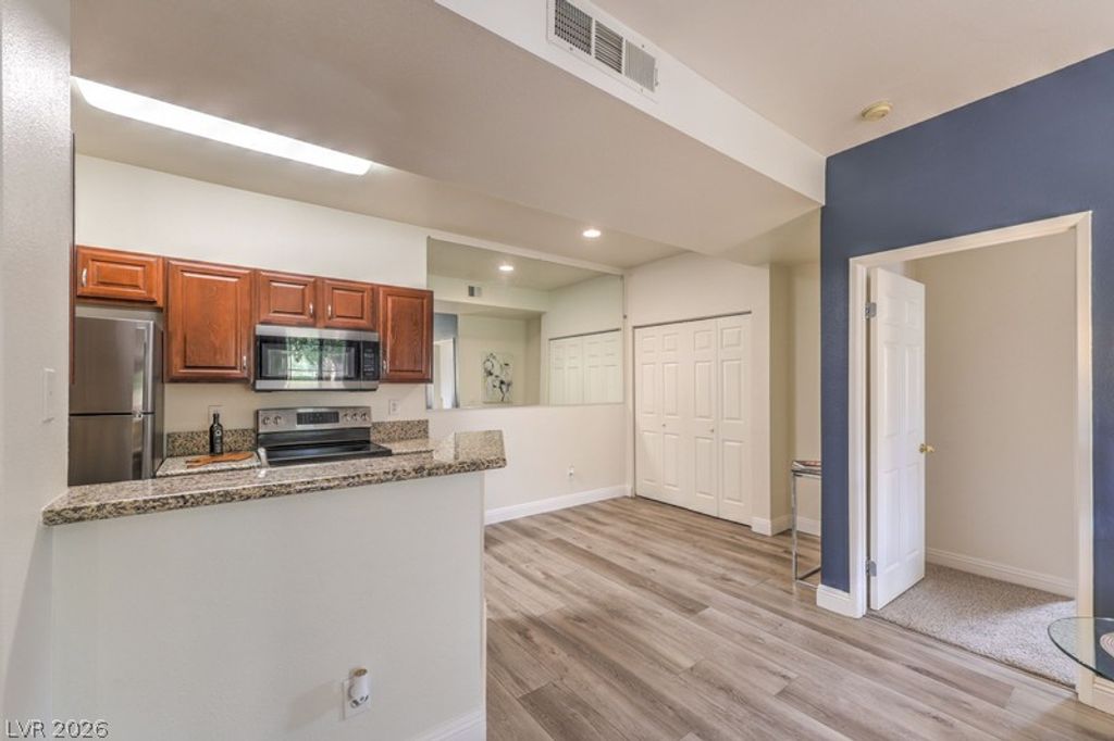 5150 South Jones Boulevard 108, Las Vegas, NV 89118 — photo 5
