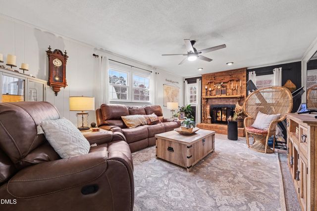 2642 Ardsley Drive, Durham, NC 27704