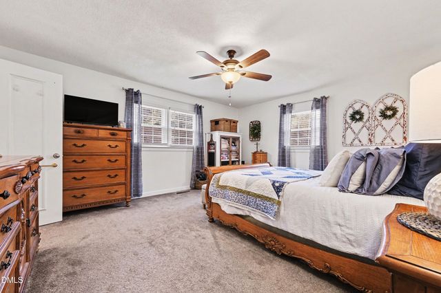 2642 Ardsley Drive, Durham, NC 27704