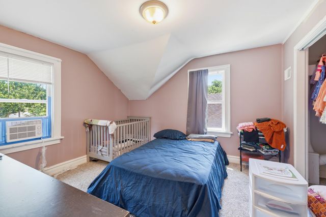 2815 Irving Avenue N, Minneapolis, MN 55411