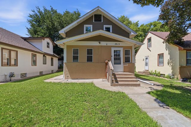 2815 Irving Avenue N, Minneapolis, MN 55411