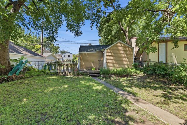 2815 Irving Avenue N, Minneapolis, MN 55411