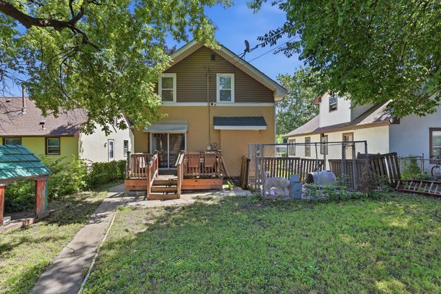 2815 Irving Avenue N, Minneapolis, MN 55411