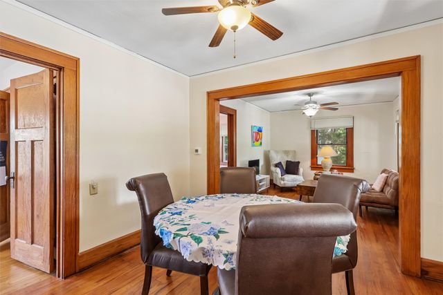 3825 2nd Avenue, Des Moines, IA 50313