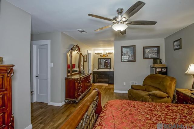 22343 La Hwy 22, Maurepas, LA 70449