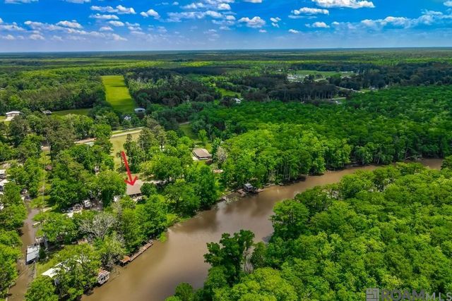 22343 La Hwy 22, Maurepas, LA 70449