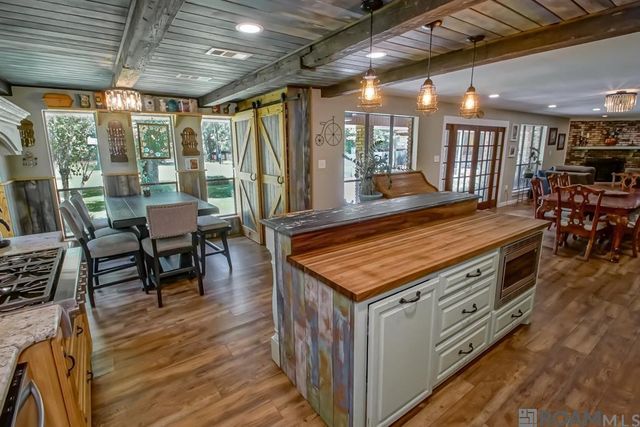 22343 La Hwy 22, Maurepas, LA 70449