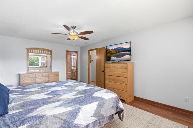 12752 208th Avenue NW, Elk River, MN 55330