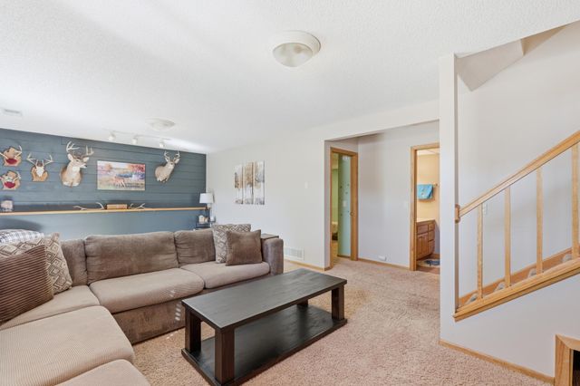 12752 208th Avenue NW, Elk River, MN 55330