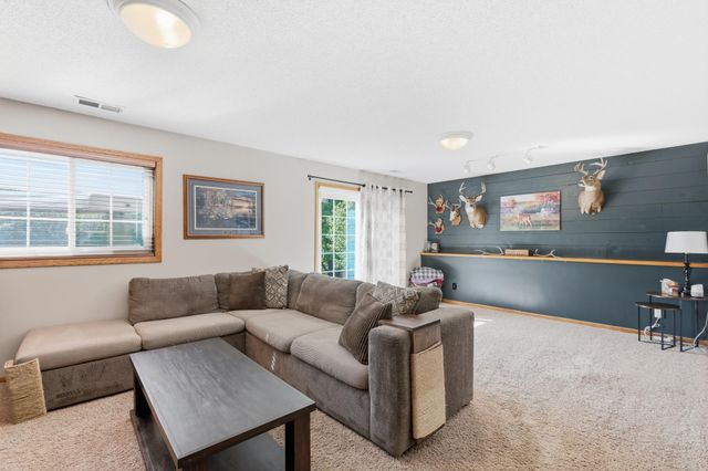 12752 208th Avenue NW, Elk River, MN 55330