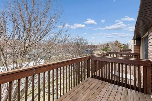 14620 Garrett Avenue 304, Apple Valley, MN 55124