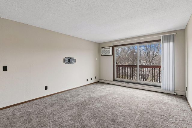 14620 Garrett Avenue 304, Apple Valley, MN 55124