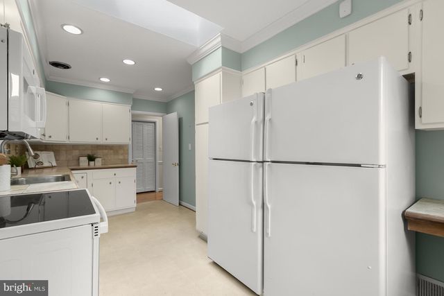 5512 UPPINGHAM ST, Chevy Chase, MD 20815