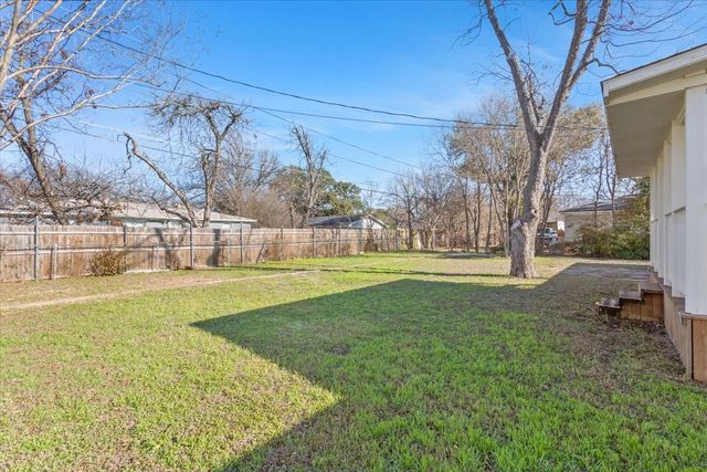 1307 N 62nd Street, Waco, TX 76710
