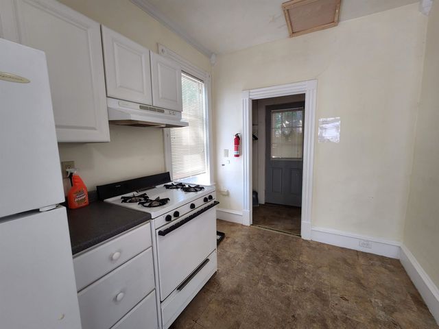 25 Intervale Avenue, Burlington, VT 05401