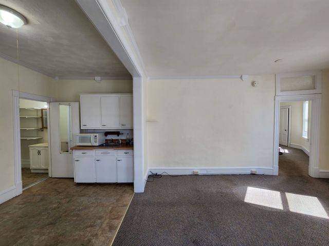 25 Intervale Avenue, Burlington, VT 05401