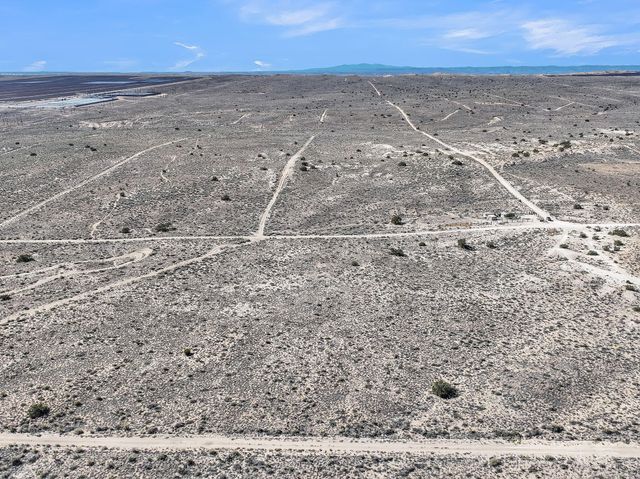 3909 Falcon Road NE, Rio Rancho, NM 87144