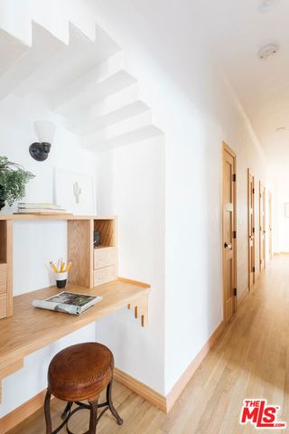 3009 Virginia Road, Los Angeles, CA 90016