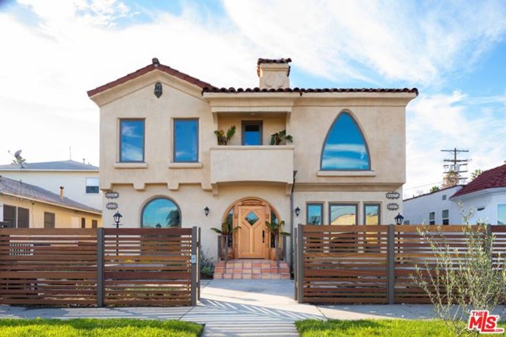 3009 Virginia Road, Los Angeles, CA 90016