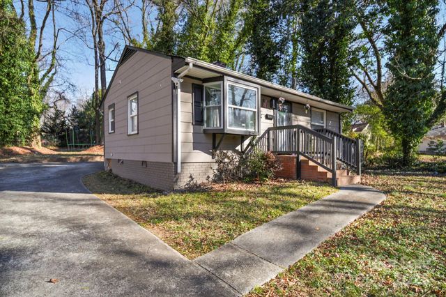 2147 Purser Drive, Charlotte, NC 28215