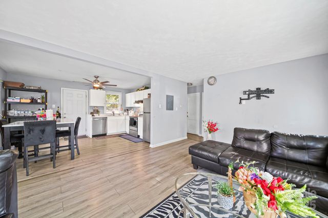 2147 Purser Drive, Charlotte, NC 28215